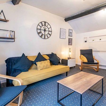 קאסל דונינגטון Characterful 2 Bedroom Apartment - Central Location מראה חיצוני תמונה