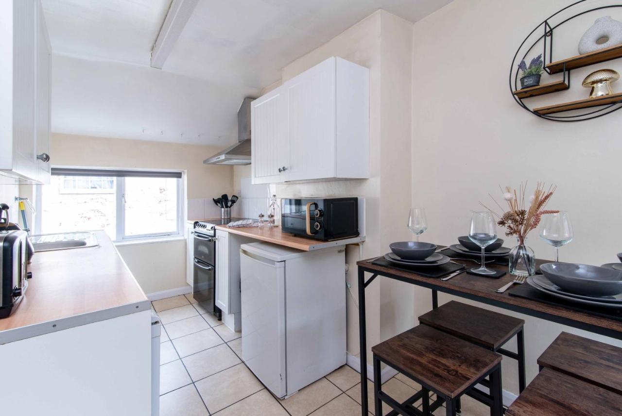 קאסל דונינגטון Characterful 2 Bedroom Apartment - Central Location מראה חיצוני תמונה